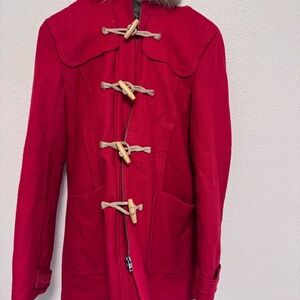 Vintage red winter coat with wooden toggle clips with faux fur hood